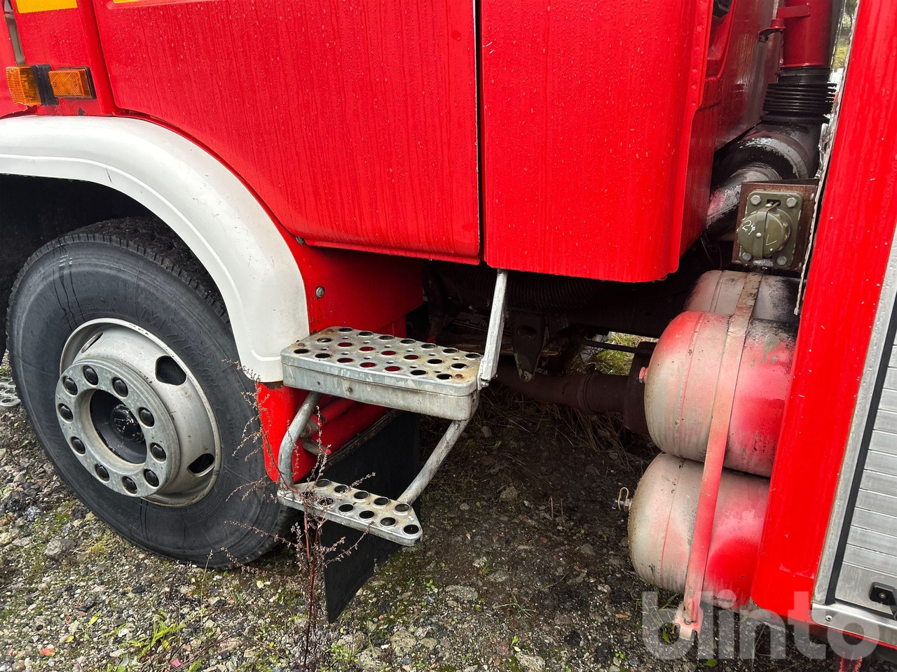 משאית אש Volvo F7 4X2: תמונה 43