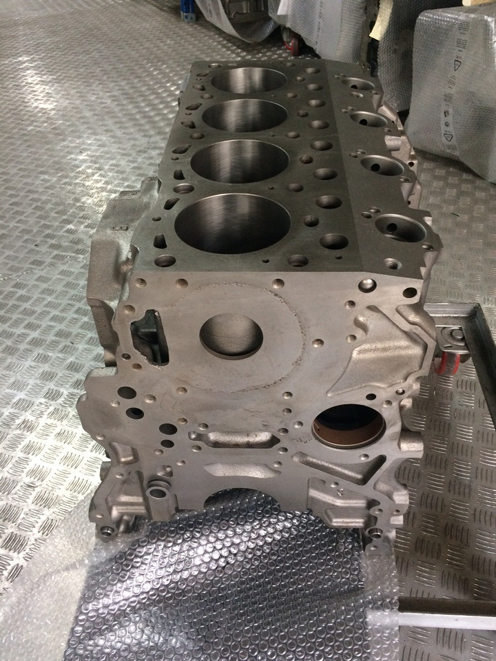 BASAMENTO MERCEDES OM904 - בית ארכובה: תמונה 2 BASAMENTO MERCEDES OM904 - בית ארכובה: תמונה 2