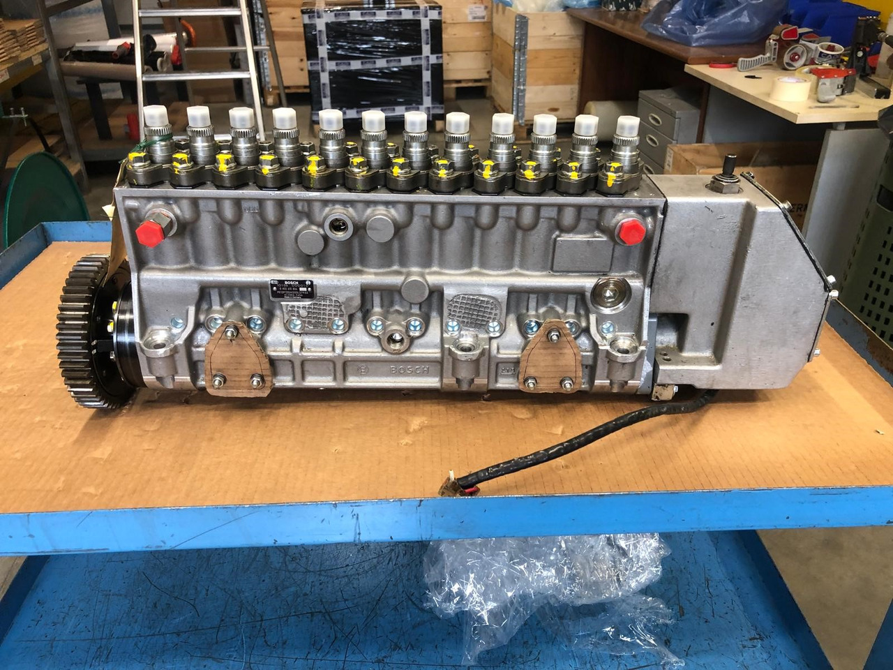 POMPA INIEZIONE MOTORE MAN D2842 - משאבת דלק: תמונה 1 POMPA INIEZIONE MOTORE MAN D2842 - משאבת דלק: תמונה 1