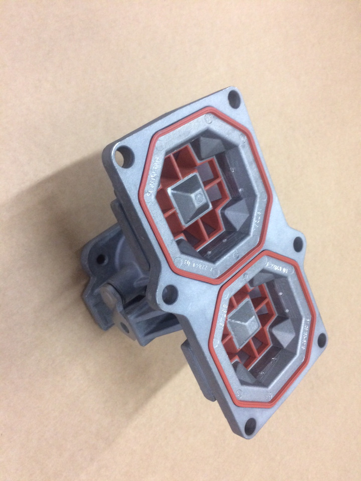 SARACINESCA EGR RIF. MAN 51081506101 - מנוע וחלקים עבור משאית: תמונה 1 SARACINESCA EGR RIF. MAN 51081506101 - מנוע וחלקים עבור משאית: תמונה 1