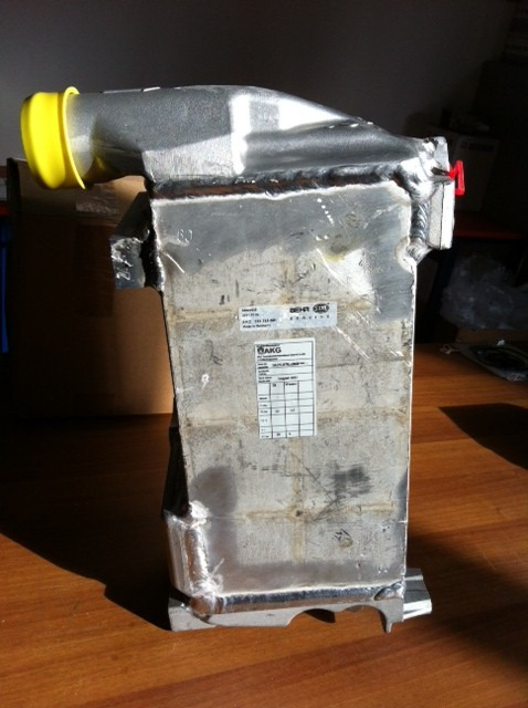 SCAMBIATORE DI CALORE ZF INTARDER - רדיאטור עבור משאית: תמונה 5 SCAMBIATORE DI CALORE ZF INTARDER - רדיאטור עבור משאית: תמונה 5