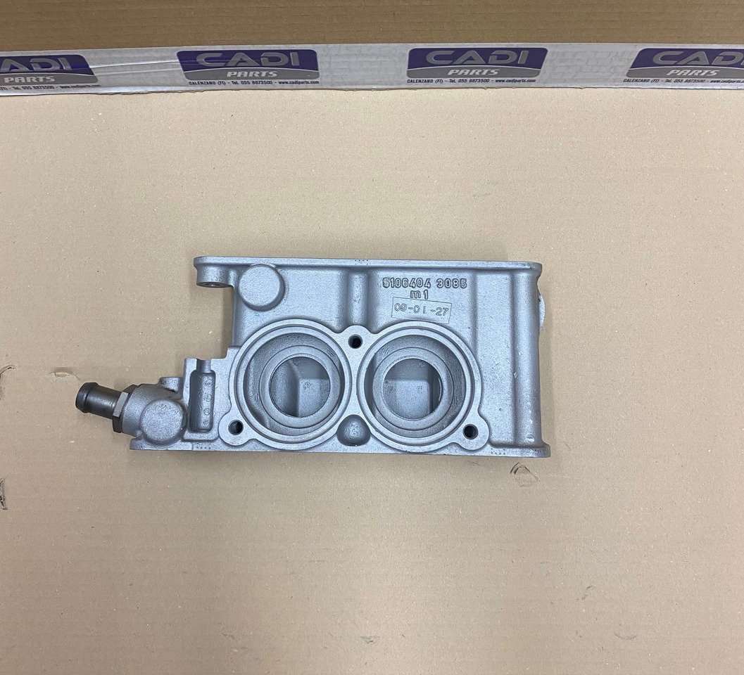 SCATOLA TERMOSTATO/ALLOGGIAMENTO TERMOSTATO MAN 51064040095 - תרמוסטט עבור משאית: תמונה 1 SCATOLA TERMOSTATO/ALLOGGIAMENTO TERMOSTATO MAN 51064040095 - תרמוסטט עבור משאית: תמונה 1