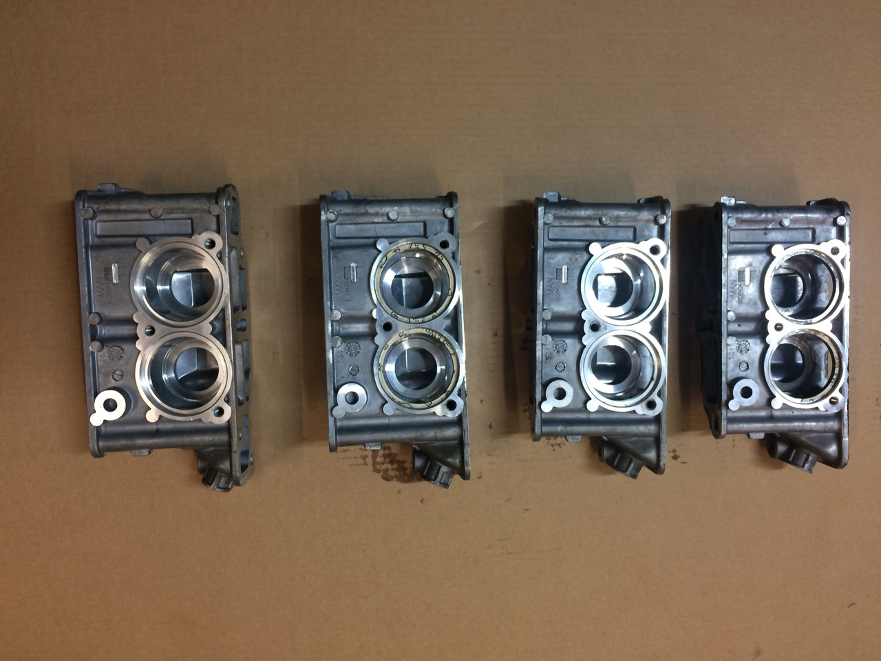 SCATOLA TERMOSTATO MAN 51064040102 - תרמוסטט עבור משאית: תמונה 4 SCATOLA TERMOSTATO MAN 51064040102 - תרמוסטט עבור משאית: תמונה 4