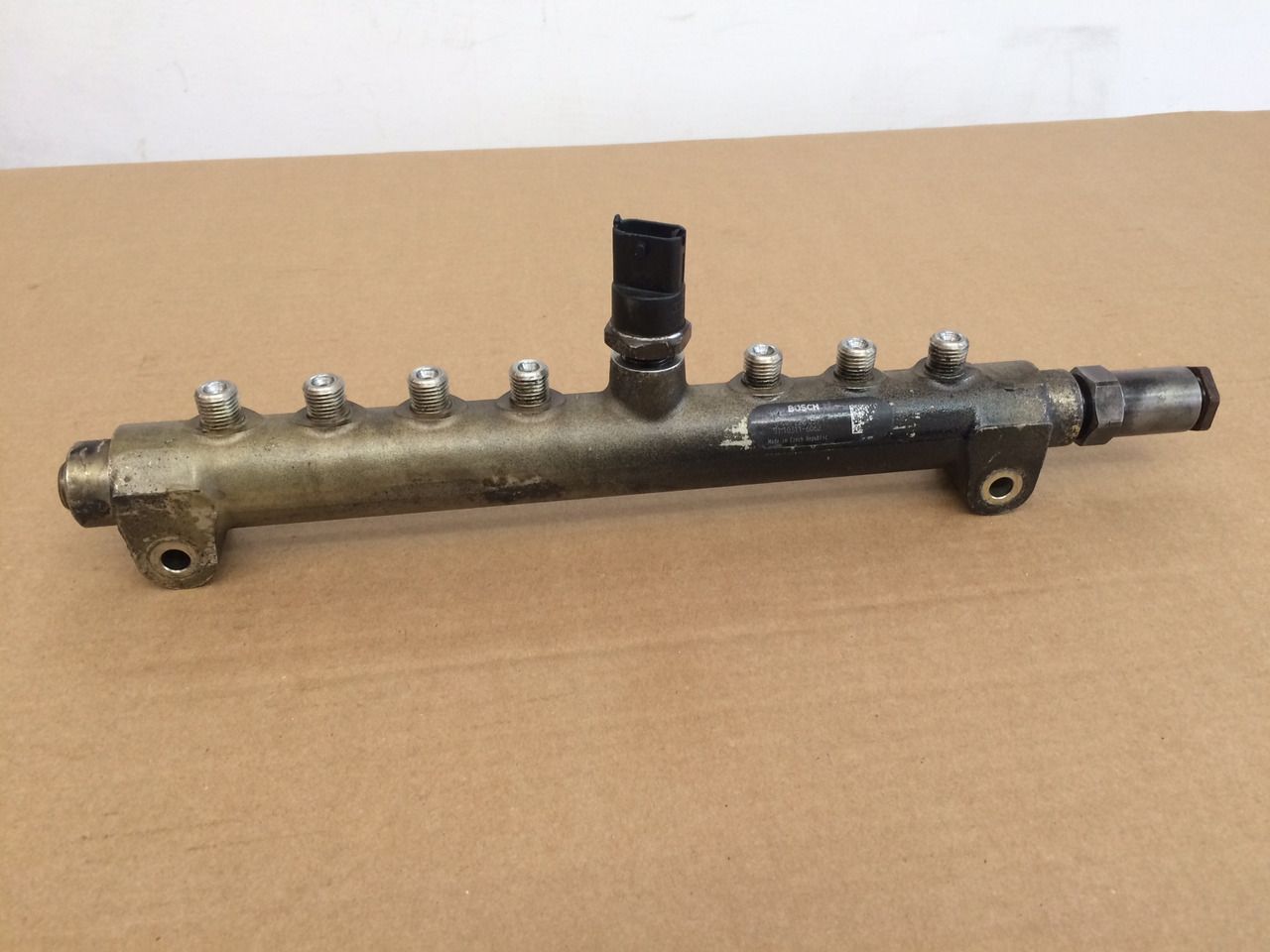 TUBO PRESSIONE COMMON RAIL MAN 51103116062 - מערכת דלק: תמונה 2 TUBO PRESSIONE COMMON RAIL MAN 51103116062 - מערכת דלק: תמונה 2