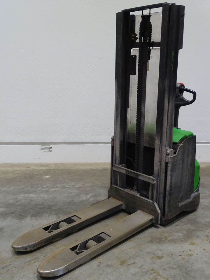 Cesab S210 - מלגזה חשמלית: תמונה 1 Cesab S210 - מלגזה חשמלית: תמונה 1