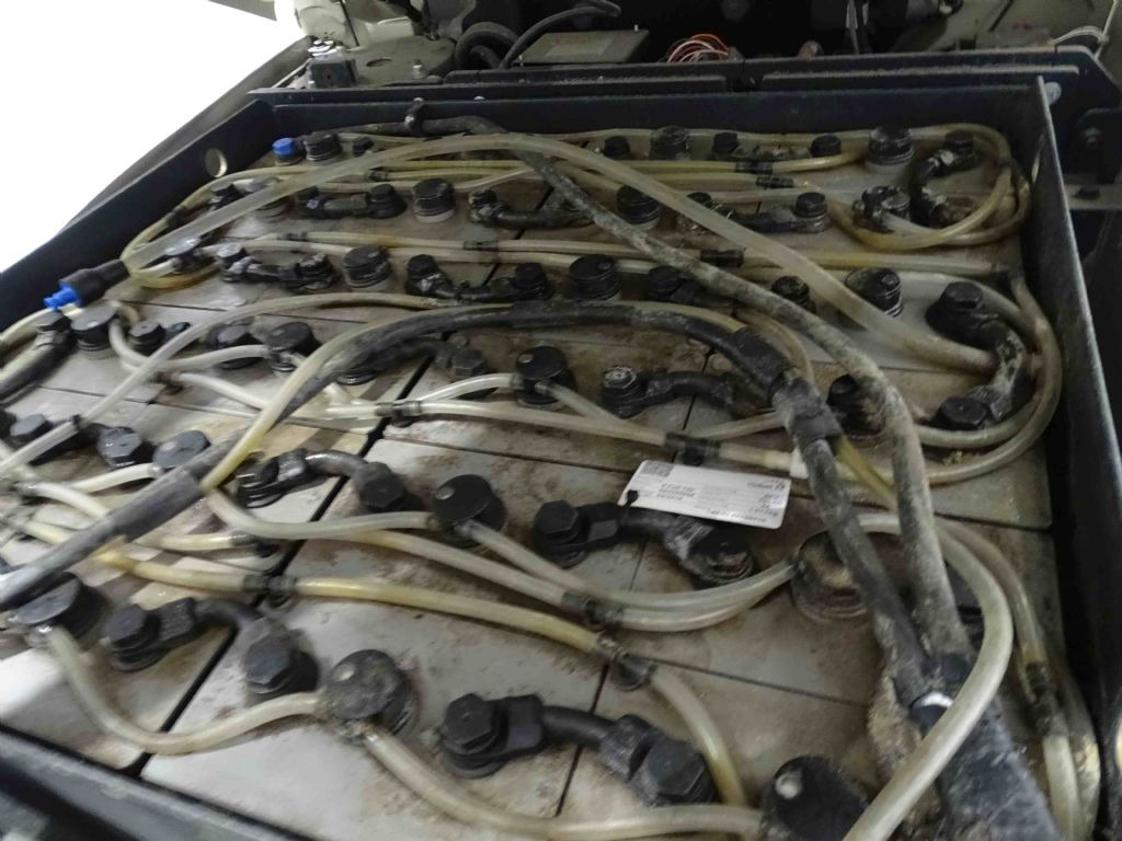 Crown SCT6060-2.0 - מלגזה חשמלית: תמונה 3 Crown SCT6060-2.0 - מלגזה חשמלית: תמונה 3