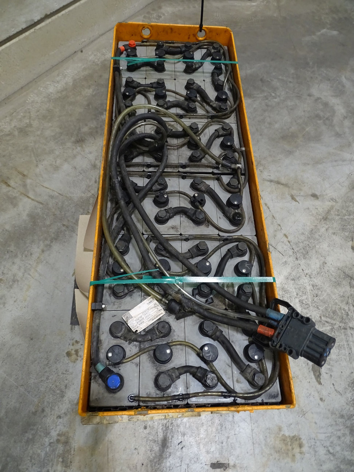 Habat 48V775AH - מצבר עבור ציוד לטיפול בחומרים: תמונה 3 Habat 48V775AH - מצבר עבור ציוד לטיפול בחומרים: תמונה 3