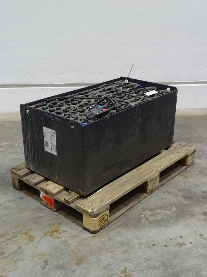 Habat 80V240AH - מצבר עבור ציוד לטיפול בחומרים: תמונה 2 Habat 80V240AH - מצבר עבור ציוד לטיפול בחומרים: תמונה 2