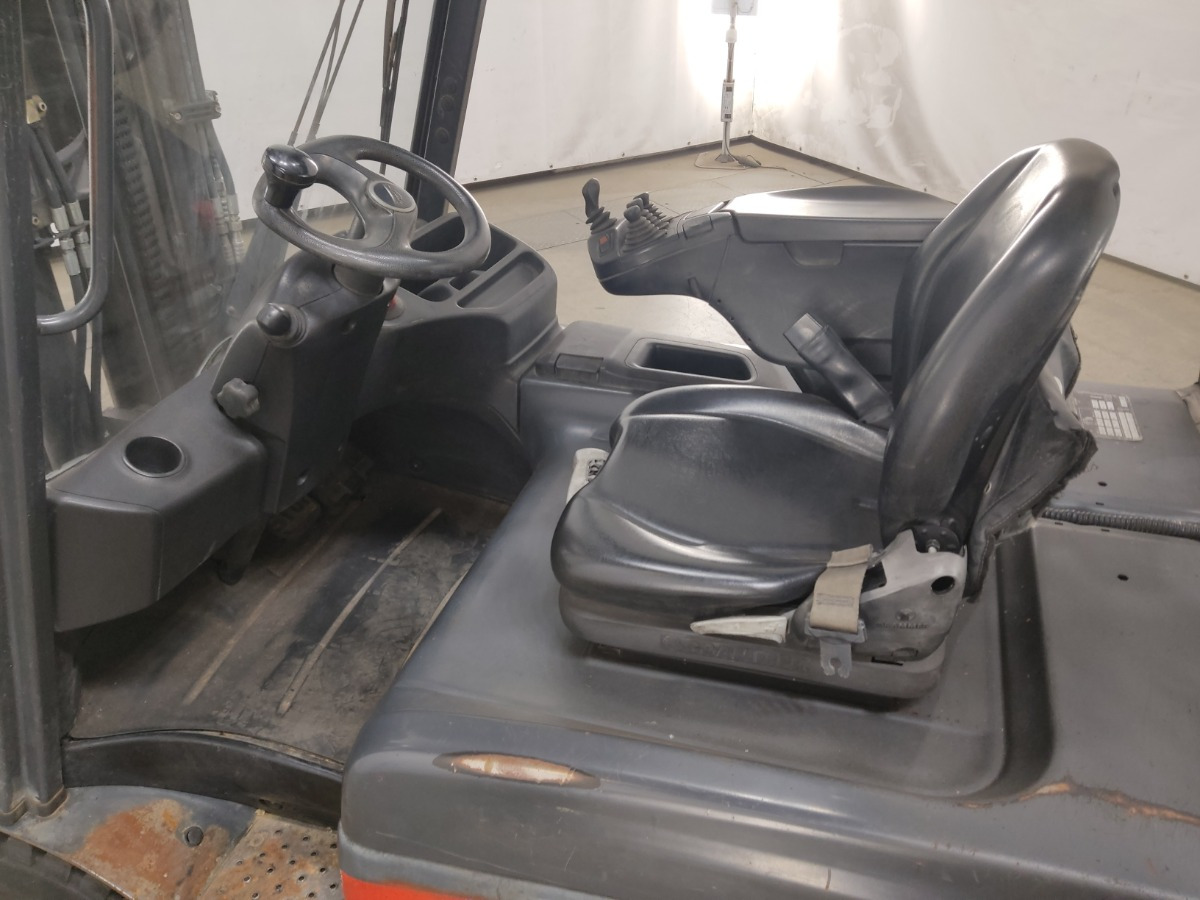 Linde E30L-01 - מלגזה חשמלית: תמונה 3 Linde E30L-01 - מלגזה חשמלית: תמונה 3