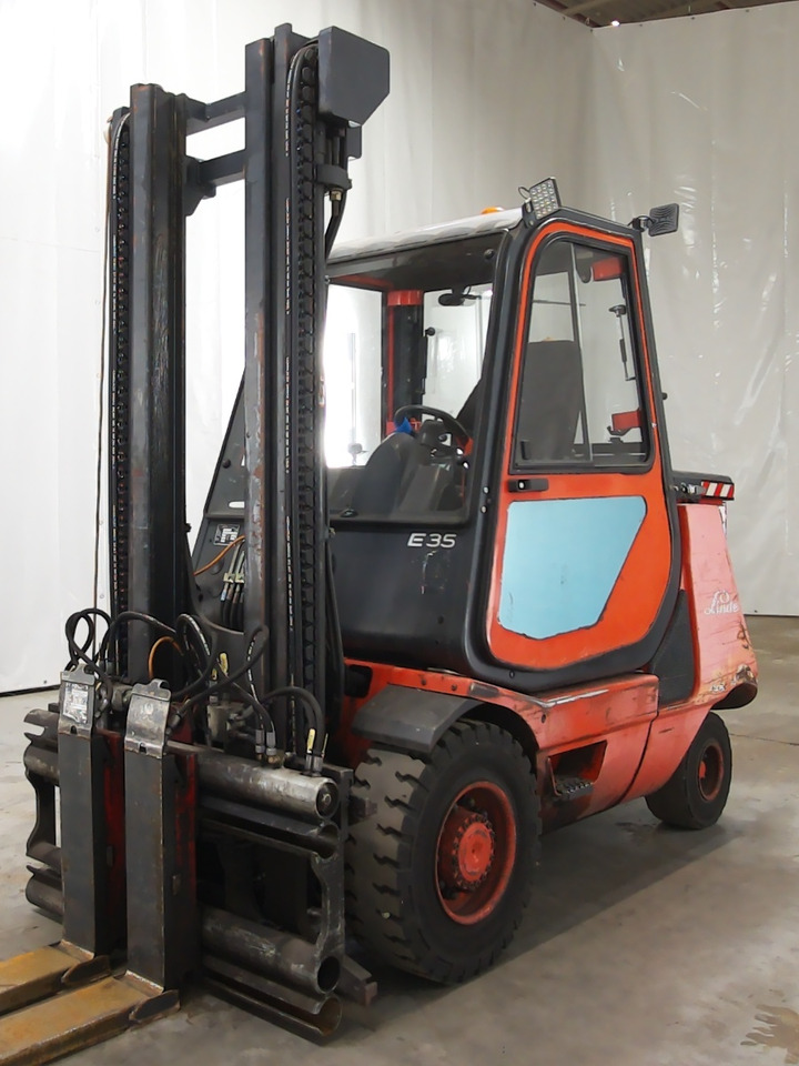 Linde E35P - מלגזה חשמלית: תמונה 1 Linde E35P - מלגזה חשמלית: תמונה 1