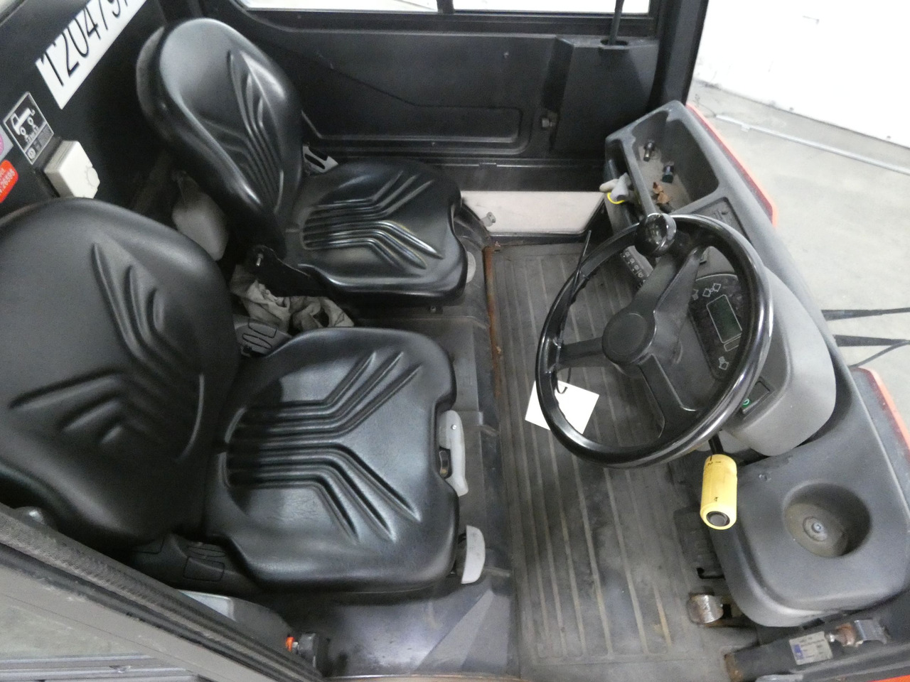 Linde P250 - טרקטור גרירה: תמונה 3 Linde P250 - טרקטור גרירה: תמונה 3