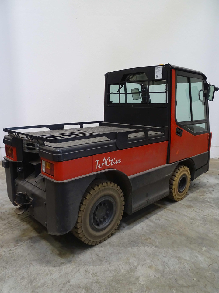 Linde P250 - טרקטור גרירה: תמונה 2 Linde P250 - טרקטור גרירה: תמונה 2
