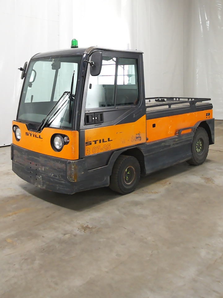Linde P250 - טרקטור גרירה: תמונה 1 Linde P250 - טרקטור גרירה: תמונה 1