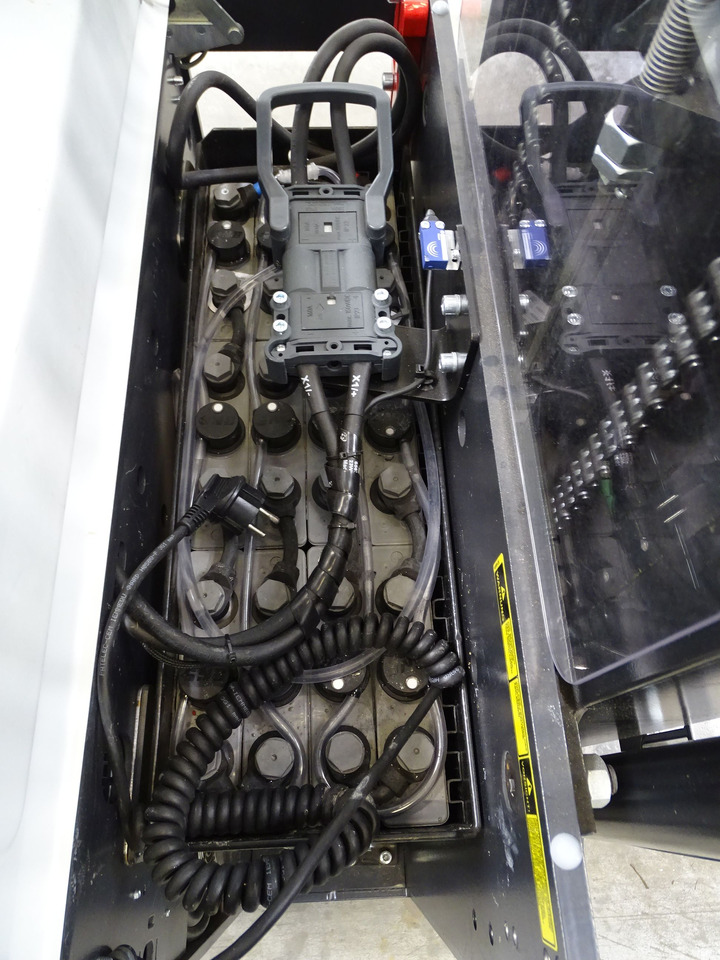 Mitsubishi SBP12N3 - מערים: תמונה 4 Mitsubishi SBP12N3 - מערים: תמונה 4