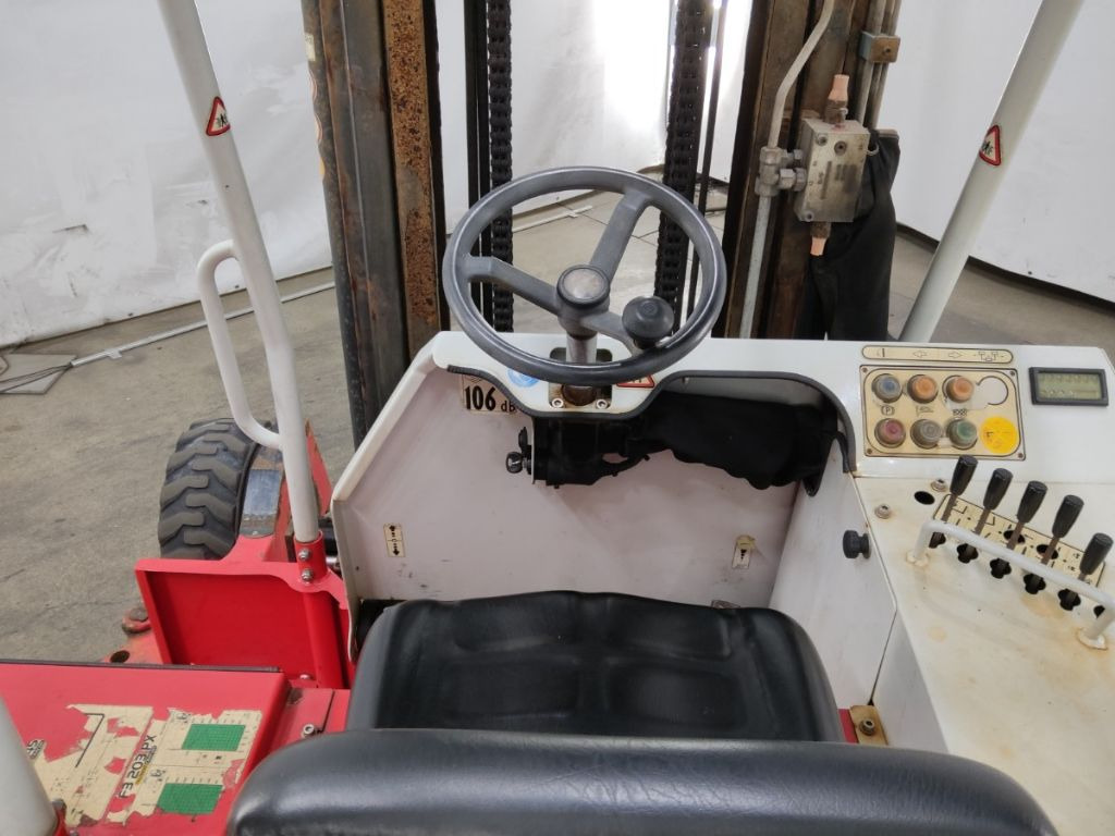 Palfinger F3-203PX - מלגזת סולר: תמונה 3 Palfinger F3-203PX - מלגזת סולר: תמונה 3