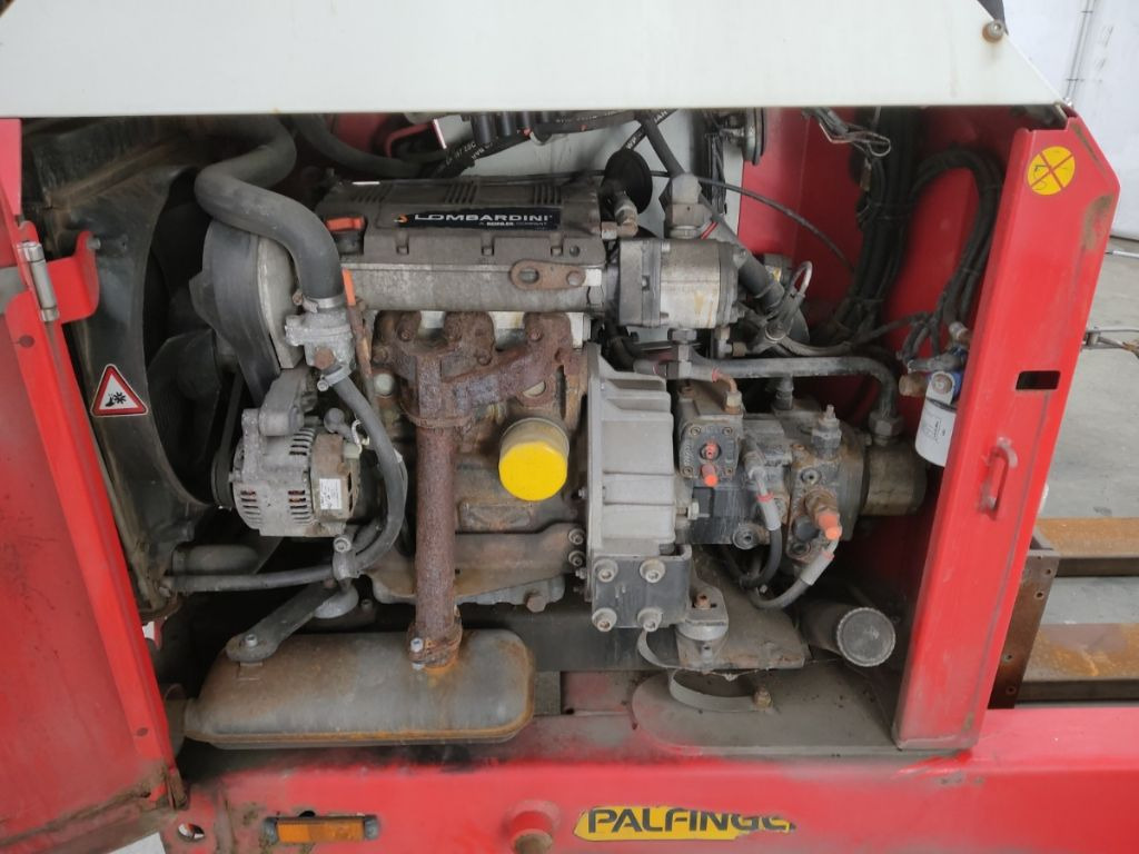 Palfinger PALFINGERF3-203PX - מלגזת סולר: תמונה 4 Palfinger PALFINGERF3-203PX - מלגזת סולר: תמונה 4