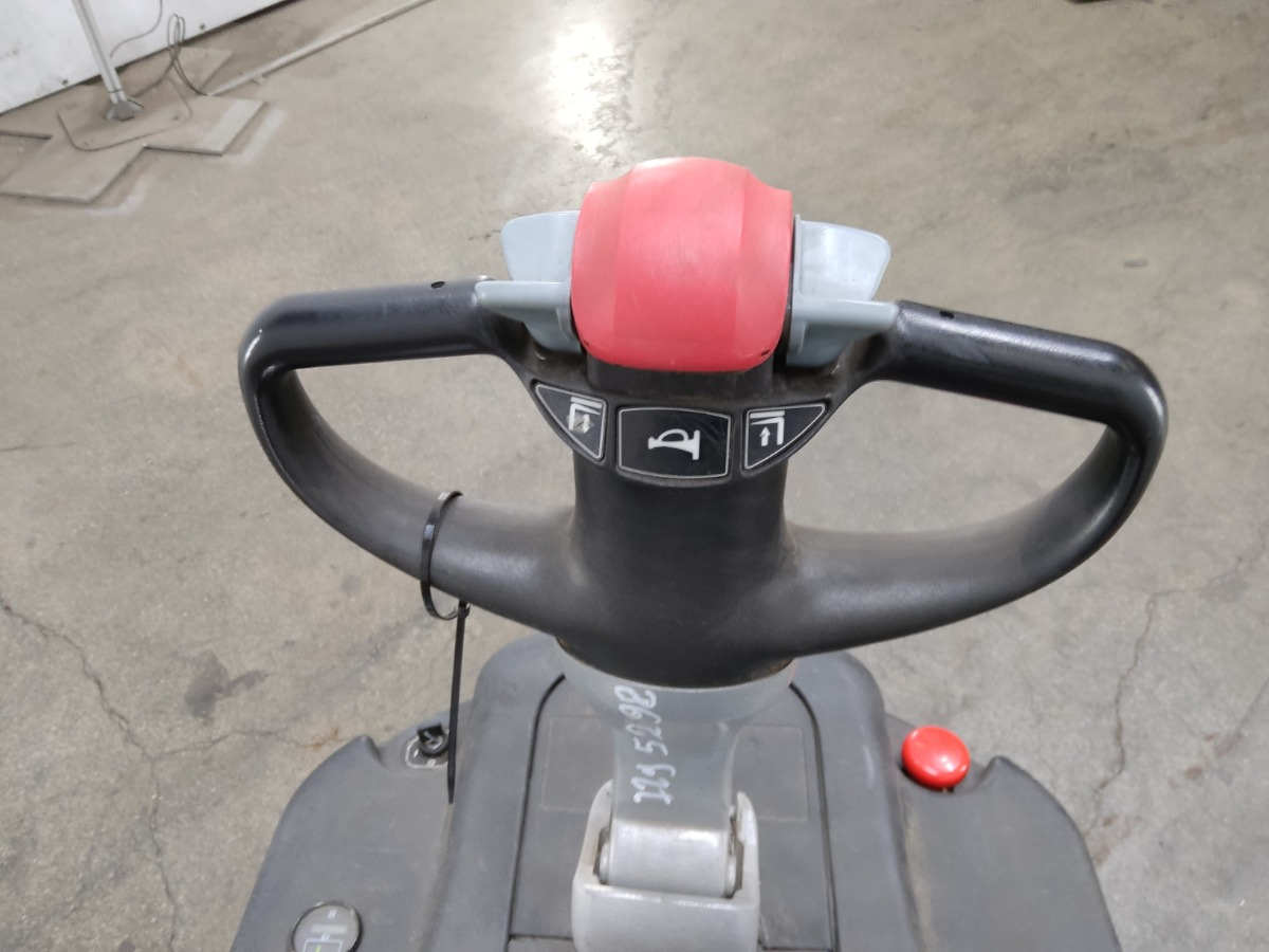 Still ECU-SF20 - משאית משטחים: תמונה 3 Still ECU-SF20 - משאית משטחים: תמונה 3