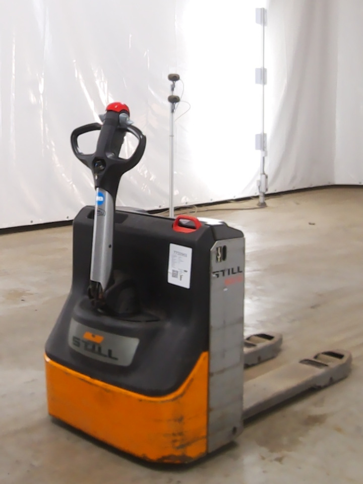 Still ECU16 - משאית משטחים: תמונה 2 Still ECU16 - משאית משטחים: תמונה 2