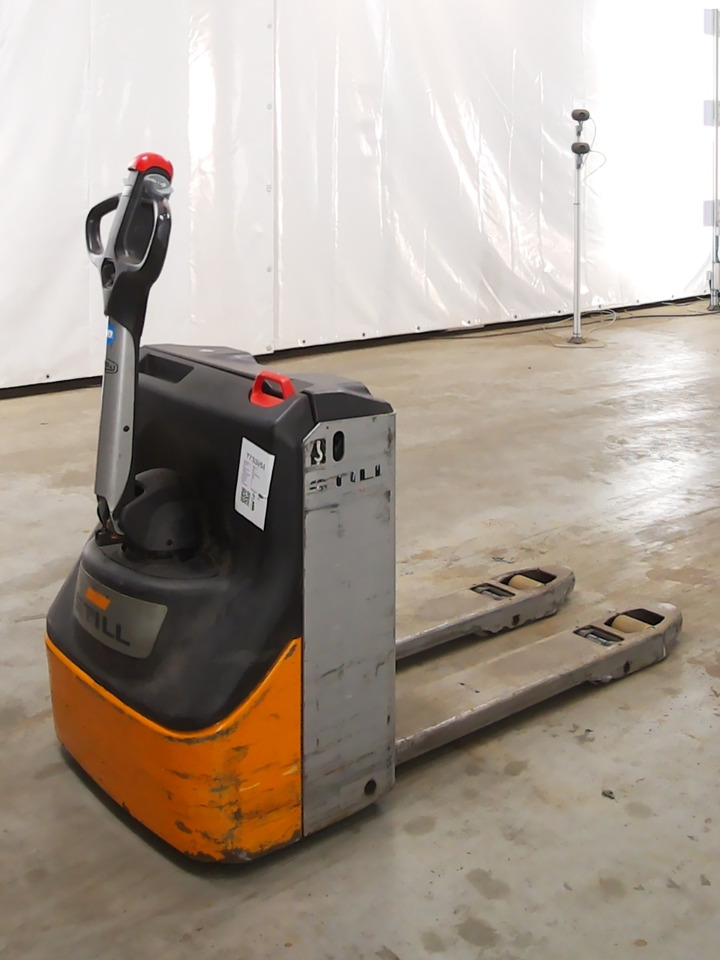 Still ECU16 - משאית משטחים: תמונה 2 Still ECU16 - משאית משטחים: תמונה 2