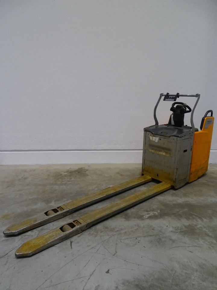 Still EXH-S25 - משאית משטחים: תמונה 1 Still EXH-S25 - משאית משטחים: תמונה 1