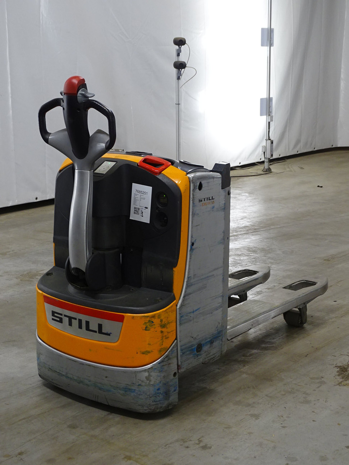 Still EXU-H18 - מערים: תמונה 2 Still EXU-H18 - מערים: תמונה 2