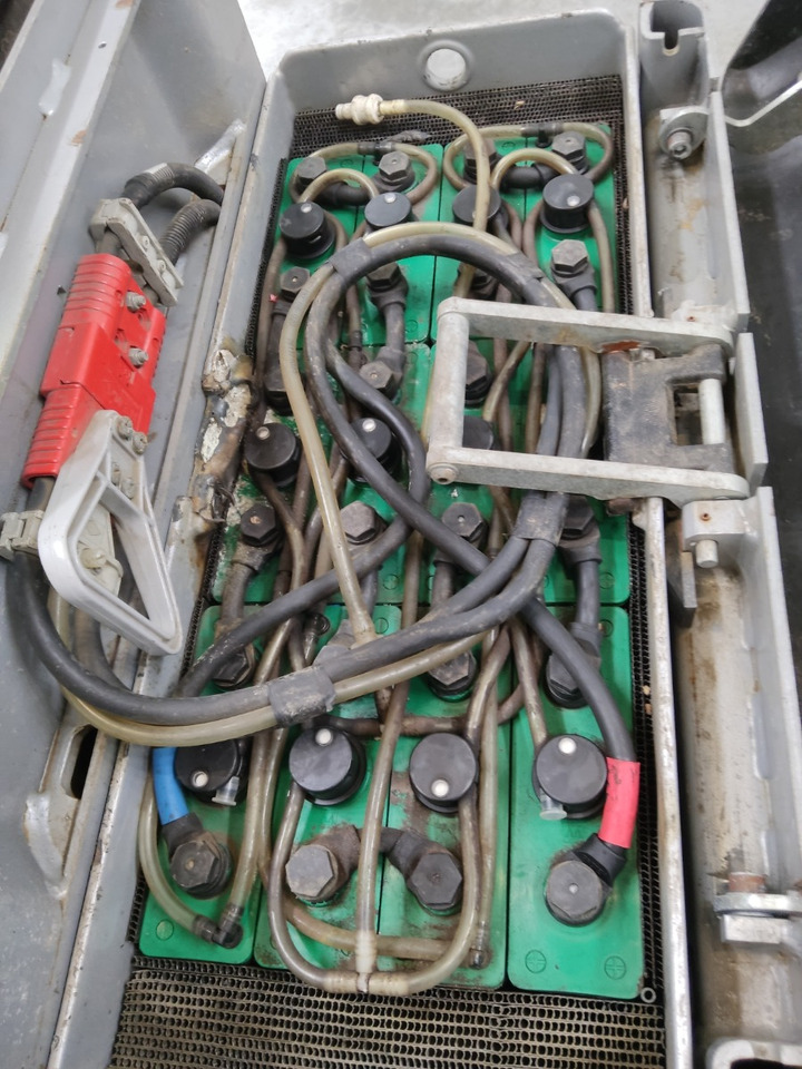 Still EXU-S24/2400MM - משאית משטחים: תמונה 4 Still EXU-S24/2400MM - משאית משטחים: תמונה 4