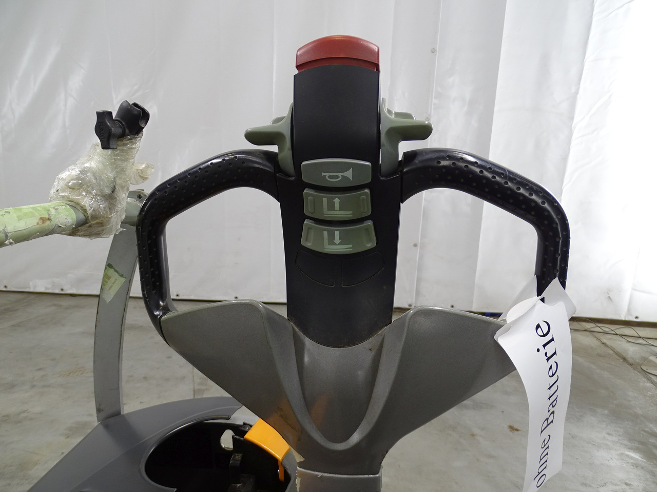 Still EXU20/2400MM - משאית משטחים: תמונה 3 Still EXU20/2400MM - משאית משטחים: תמונה 3