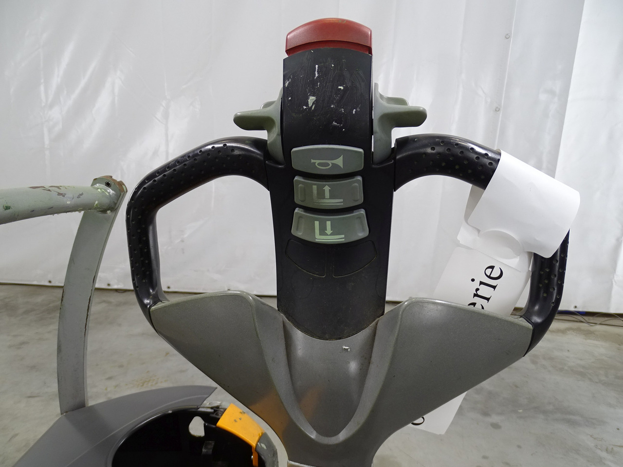 Still EXU20/2400MM - משאית משטחים: תמונה 3 Still EXU20/2400MM - משאית משטחים: תמונה 3