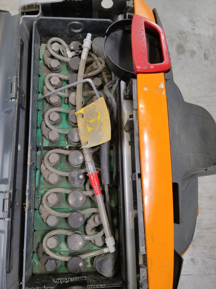 Still EXU20 - משאית משטחים: תמונה 4 Still EXU20 - משאית משטחים: תמונה 4