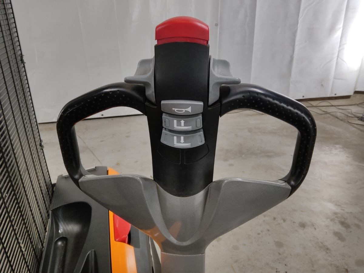 Still EXV10 - מערים: תמונה 3 Still EXV10 - מערים: תמונה 3