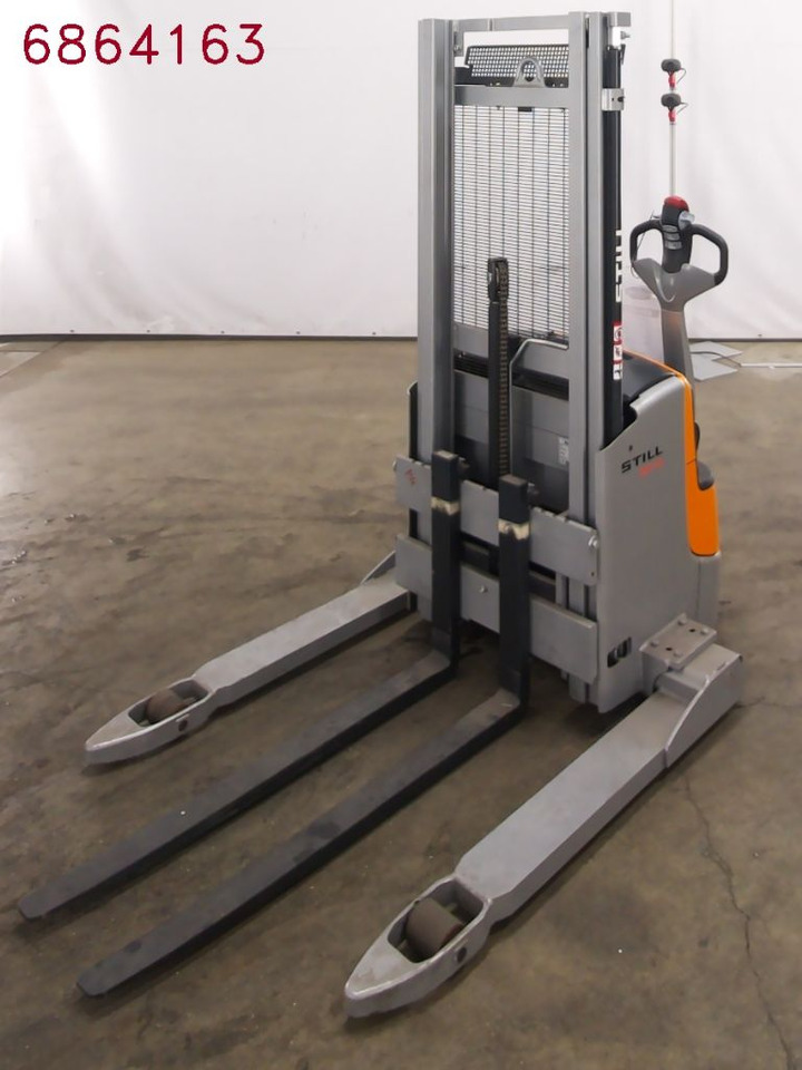 Still EXV12/SONDERBAU/BATT - מערים: תמונה 5 Still EXV12/SONDERBAU/BATT - מערים: תמונה 5