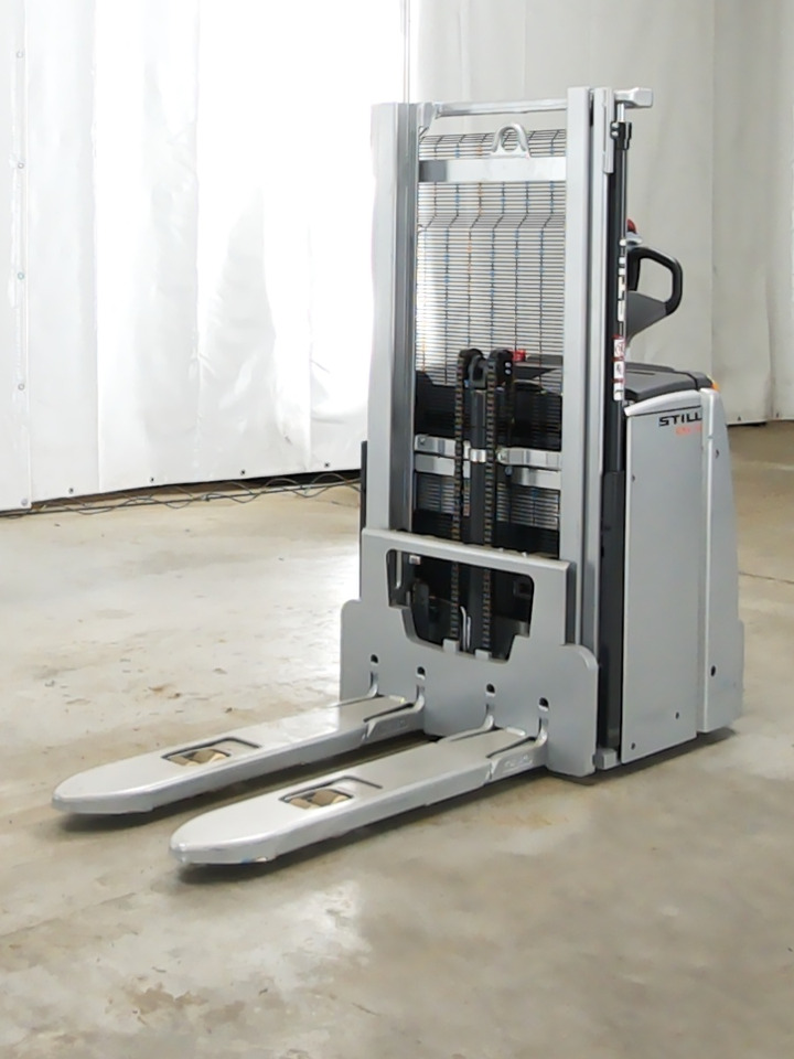 Still EXV14/BATT.NEU - מערים: תמונה 1 Still EXV14/BATT.NEU - מערים: תמונה 1