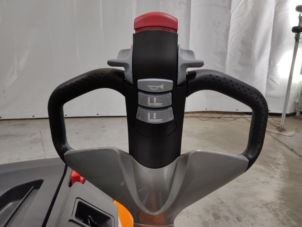 Still EXV14/BATT.NEU - מערים: תמונה 3 Still EXV14/BATT.NEU - מערים: תמונה 3