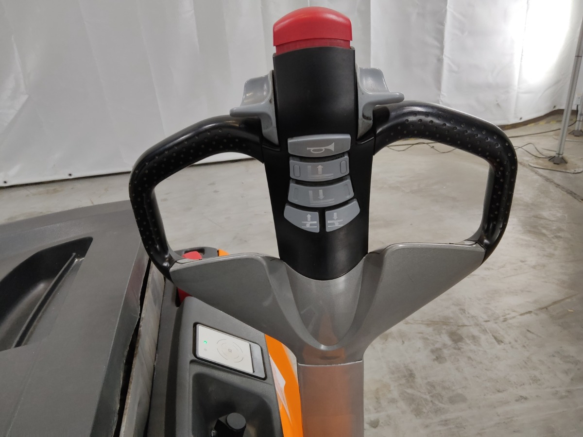 Still EXV16D/LIION - מערים: תמונה 3 Still EXV16D/LIION - מערים: תמונה 3