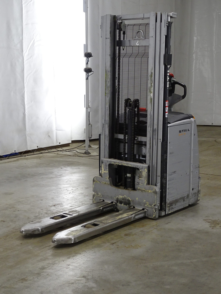 Still EXV16 - מערים: תמונה 1 Still EXV16 - מערים: תמונה 1