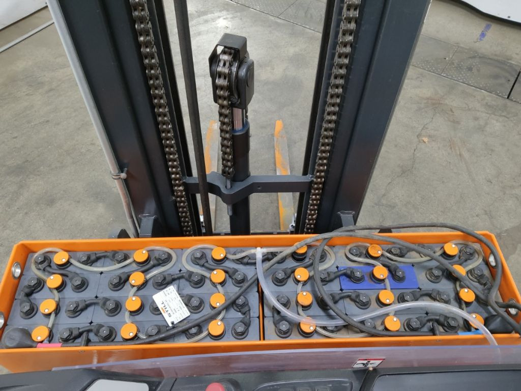 Still FM-X10 - משאית הגעה: תמונה 4 Still FM-X10 - משאית הגעה: תמונה 4