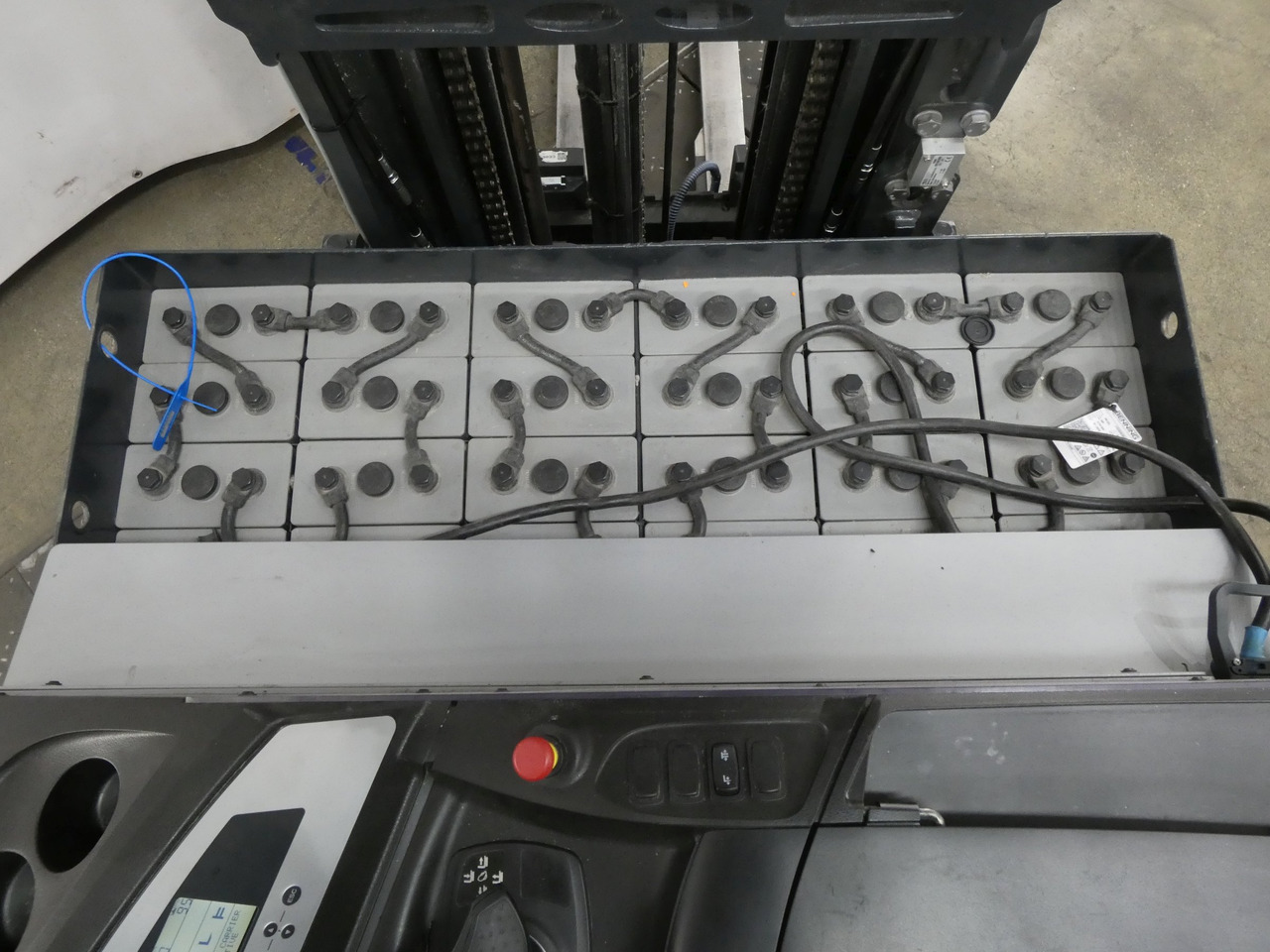 Still FM-X14 - משאית הגעה: תמונה 4 Still FM-X14 - משאית הגעה: תמונה 4