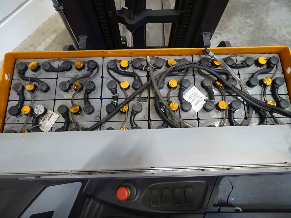 Still FM-X14 - משאית הגעה: תמונה 4 Still FM-X14 - משאית הגעה: תמונה 4