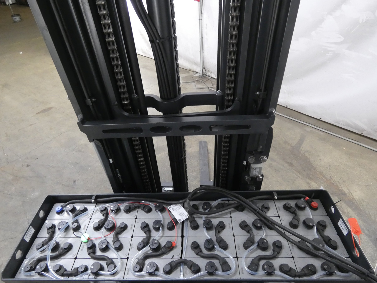 Still FM-X17/BRONZE - משאית הגעה: תמונה 4 Still FM-X17/BRONZE - משאית הגעה: תמונה 4