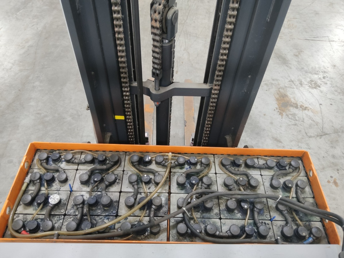 Still FM-X17 - משאית הגעה: תמונה 4 Still FM-X17 - משאית הגעה: תמונה 4