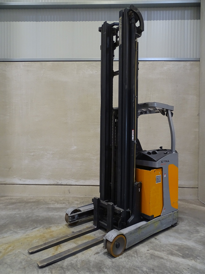 Still FM-X17 - משאית הגעה: תמונה 1 Still FM-X17 - משאית הגעה: תמונה 1
