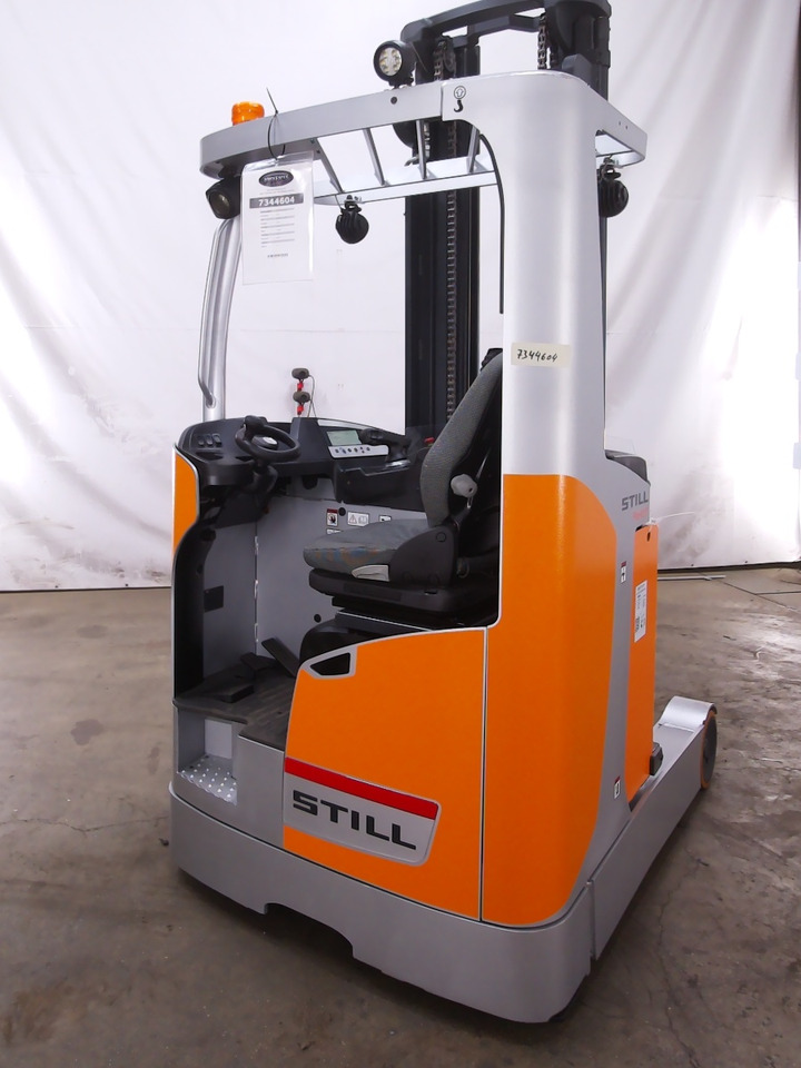 Still FM-X17 - משאית הגעה: תמונה 2 Still FM-X17 - משאית הגעה: תמונה 2