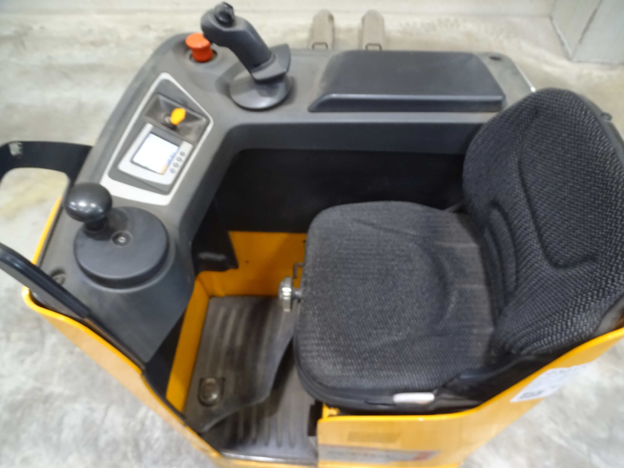 Still FXH20N/2400MM - משאית משטחים: תמונה 3 Still FXH20N/2400MM - משאית משטחים: תמונה 3