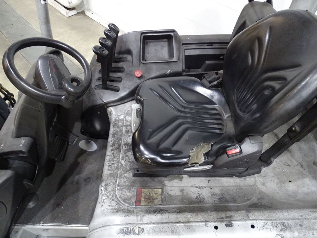Still RX60-30L/600 - מלגזה חשמלית: תמונה 3 Still RX60-30L/600 - מלגזה חשמלית: תמונה 3