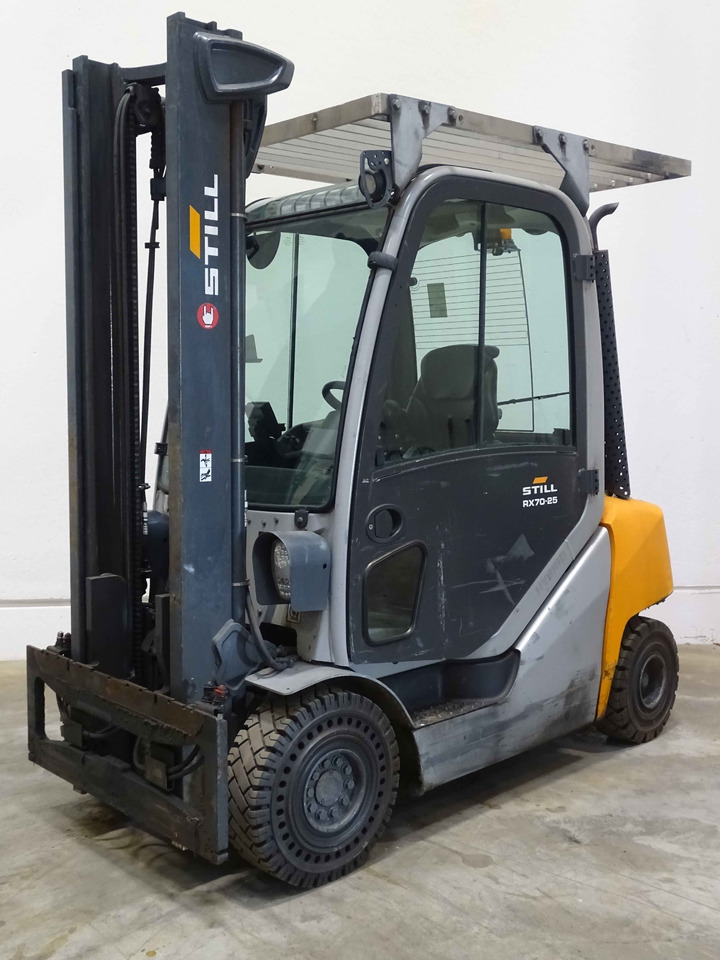 Still RX70-25 - מלגזת סולר: תמונה 1 Still RX70-25 - מלגזת סולר: תמונה 1