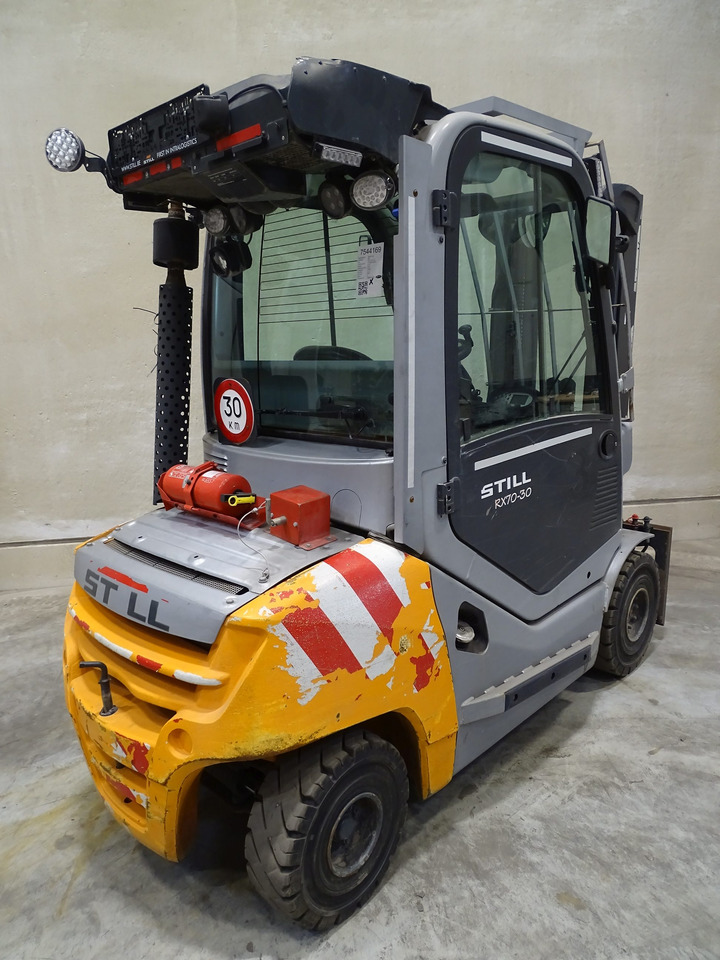 Still RX70-30 - מלגזת סולר: תמונה 2 Still RX70-30 - מלגזת סולר: תמונה 2