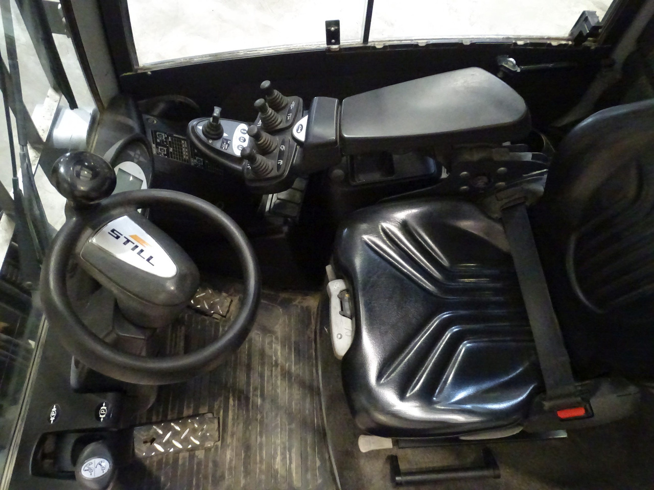 Still RX70-30 - מלגזת סולר: תמונה 4 Still RX70-30 - מלגזת סולר: תמונה 4