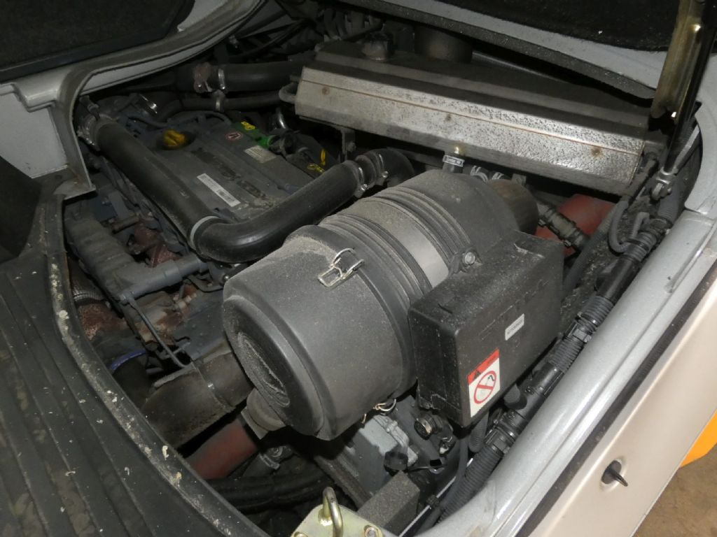 Still RX70-80/900 - מלגזת סולר: תמונה 4 Still RX70-80/900 - מלגזת סולר: תמונה 4