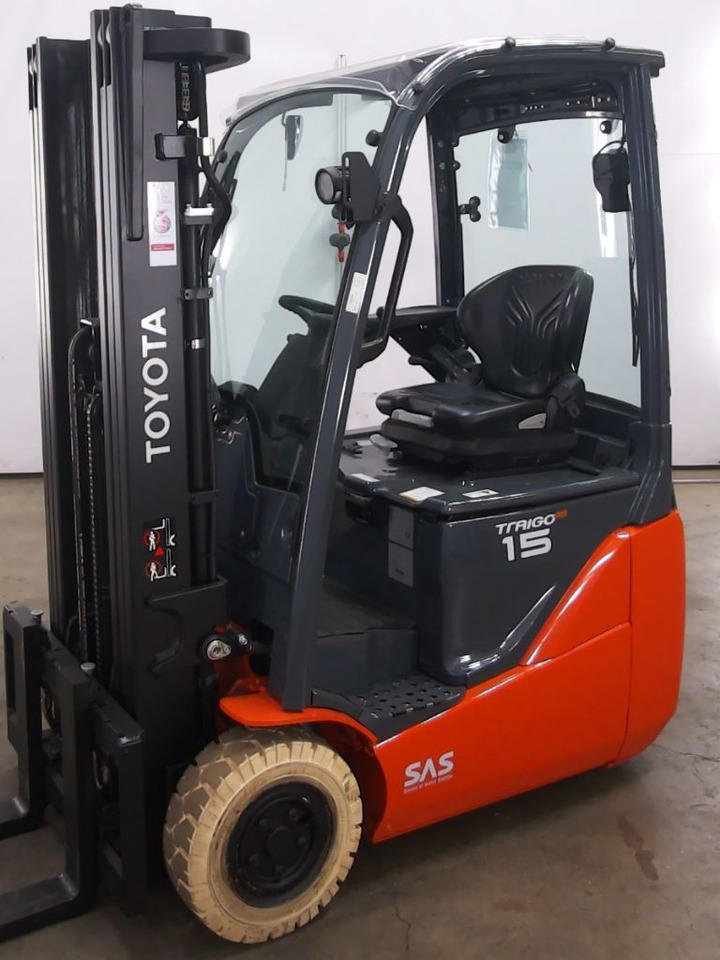 Toyota 8FBE15T - מלגזה חשמלית: תמונה 5 Toyota 8FBE15T - מלגזה חשמלית: תמונה 5