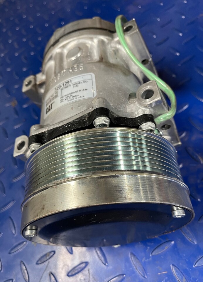 CATERPILLAR AC Clima compressor 320-1291 - מדחס מזגן עבור מכונת בנייה: תמונה 4 CATERPILLAR AC Clima compressor 320-1291 - מדחס מזגן עבור מכונת בנייה: תמונה 4